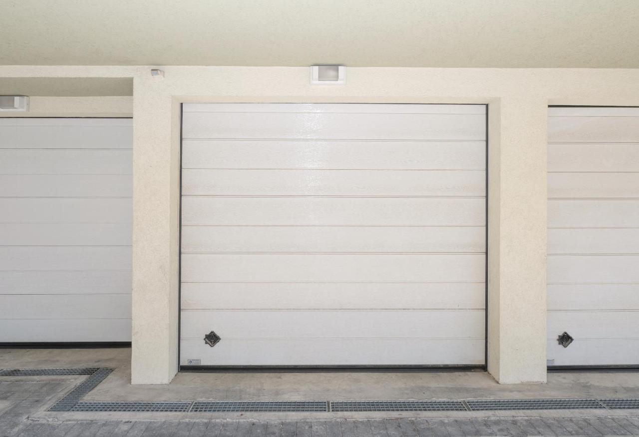 Luxury Apartment Purple Summer Sea View Makarska Eksteriør billede